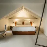 Nest *