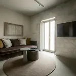 Nest *