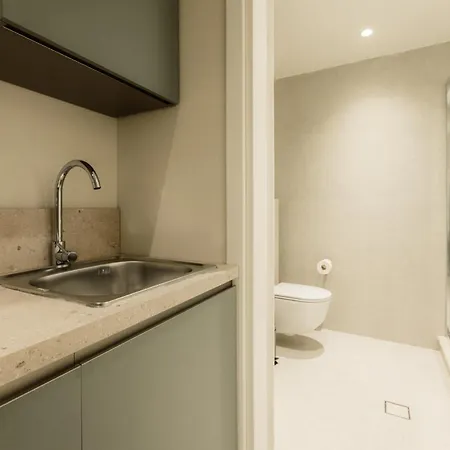 Nest Apartment *