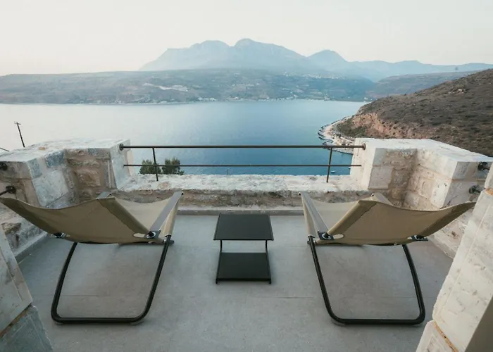 Nest Apartment Limeni