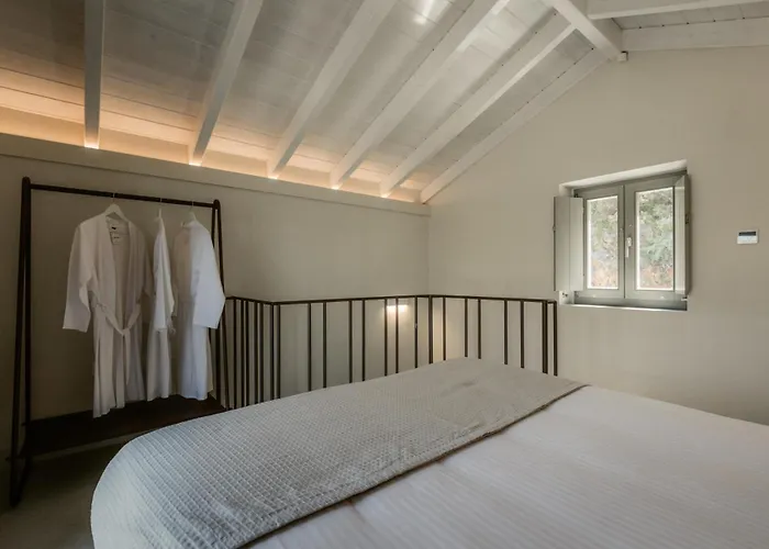 Nest Apartment Limeni
