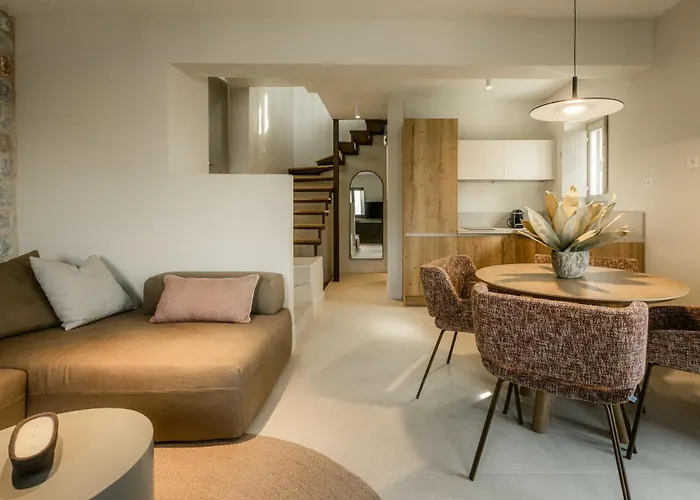 Nest Apartment Limeni