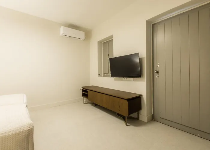 Apartment Nest *