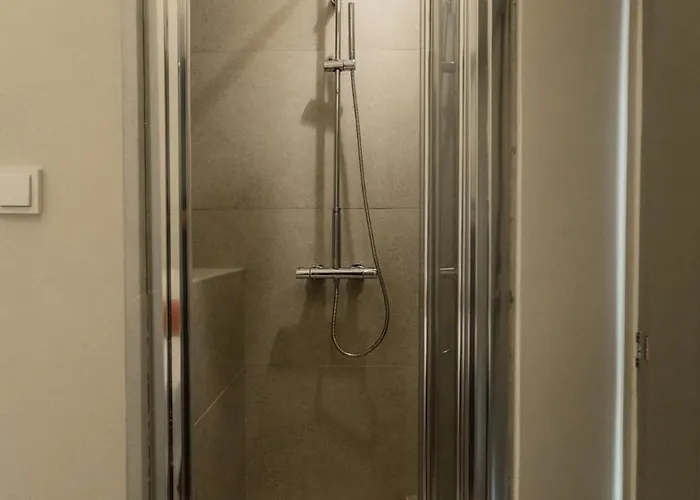 Nest Apartment Limeni