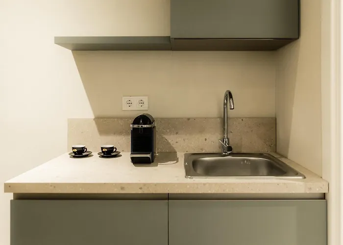 Nest Apartment Limeni